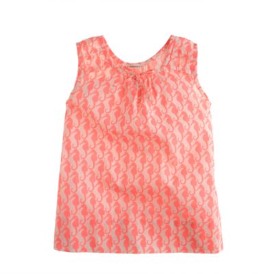 Girls' sea horse tank