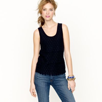 Tiered dot tank