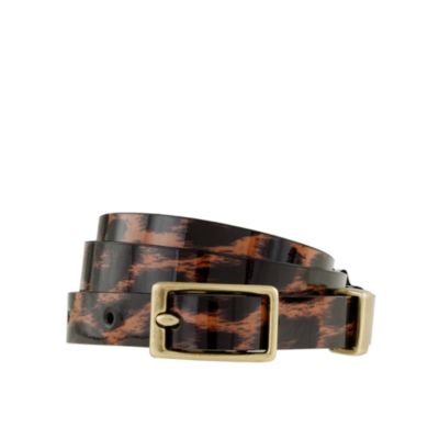Patent leather belt in leopard