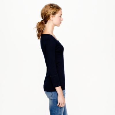 Perfect-fit henley with gold buttons