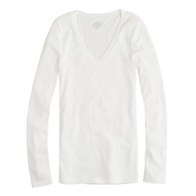 Perfect-fit long-sleeve V-neck tee