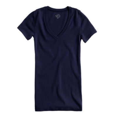 Perfect-fit V-neck tee