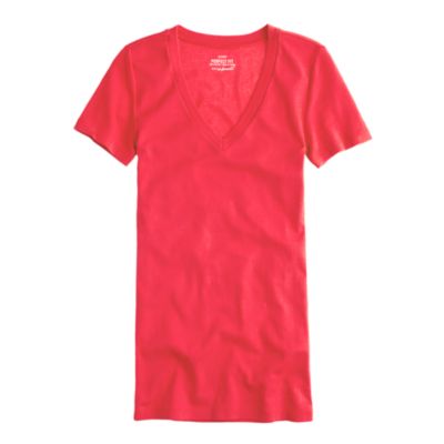 Perfect-fit V-neck tee