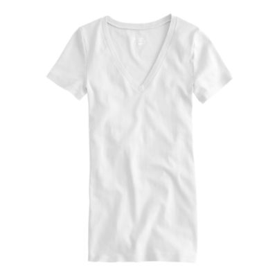 Perfect-fit V-neck tee