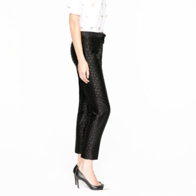Collection drawstring caf&eacute; capri in jacquard dot
