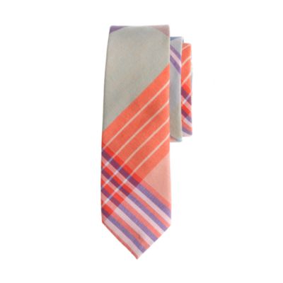 Boys' tie in spearmint plaid