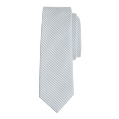 Boys' tie in skinny-stripe seersucker