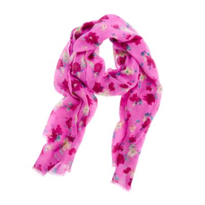 Printed wool scarf