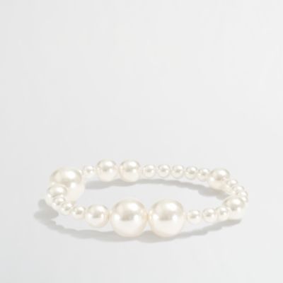 Factory girls' pearl bracelet