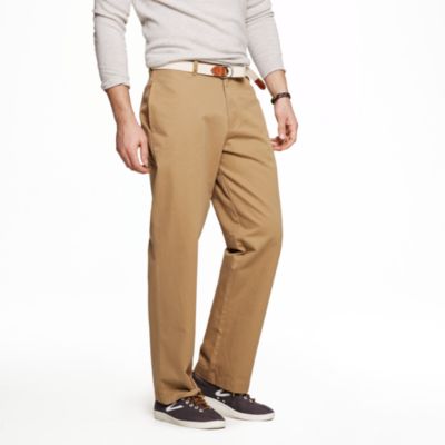 Essential chino in relaxed fit