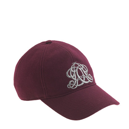 Embroidered emblem baseball cap in burgundy