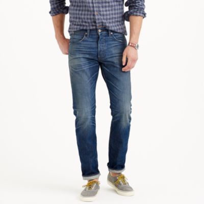 Wallace &amp; Barnes slim selvedge jean in White Oak Cone Denim&reg; with rustic indigo wash